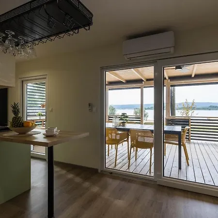 Mobile House On Sea Side * Turanj
