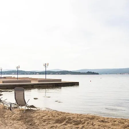 Mobile House On Sea Side * Turanj