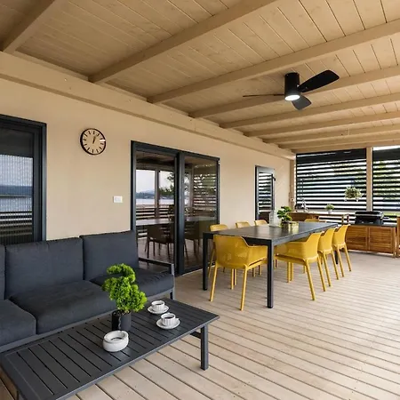 Apartman Mobile House On Sea Side